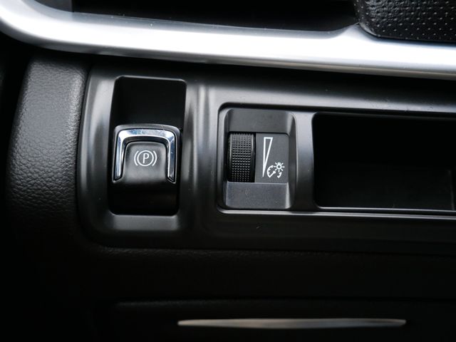 Thumbnail: 2017 Cadillac XTS - 16