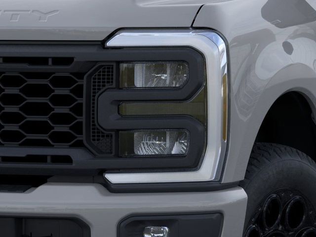 Thumbnail: 2025 Ford F-350 - 18