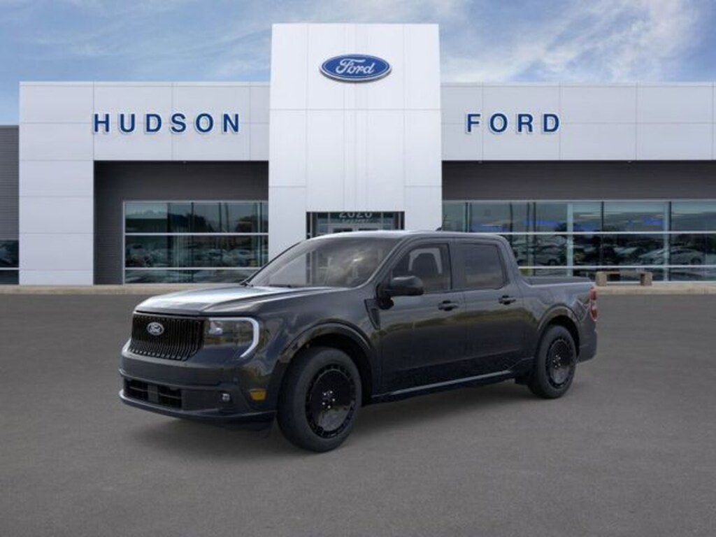 New 2025 Ford Maverick Lobo Standard Truck