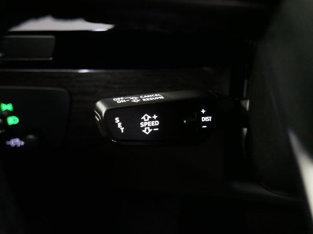 Thumbnail: 2018 Audi Q7 - 24