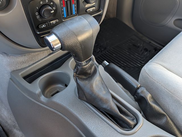 Thumbnail: 2008 Chevrolet TrailBlazer - 14