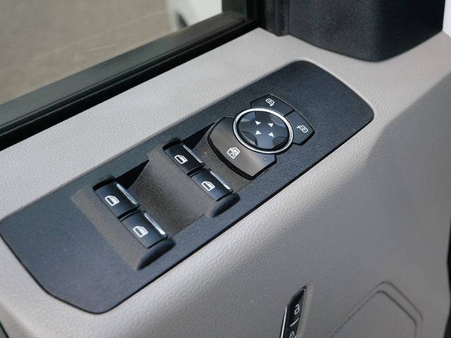 Thumbnail: 2020 Ford F-250 - 22