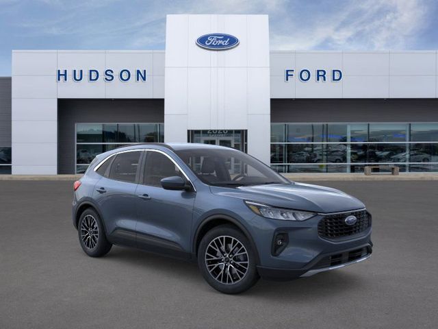 Thumbnail: 2025 Ford Escape - 7