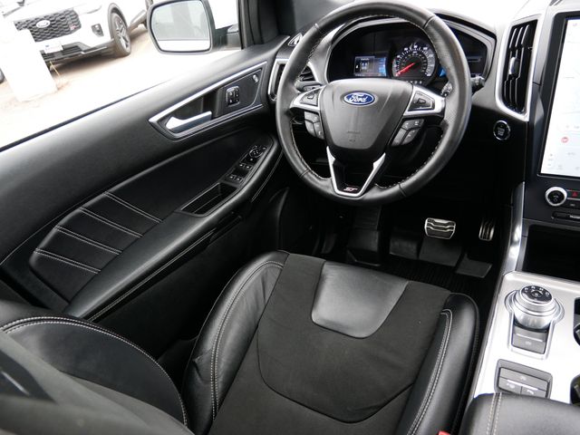 Thumbnail: 2023 Ford Edge - 7