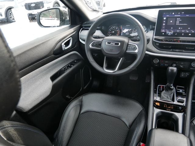 Thumbnail: 2024 Jeep Compass - 6