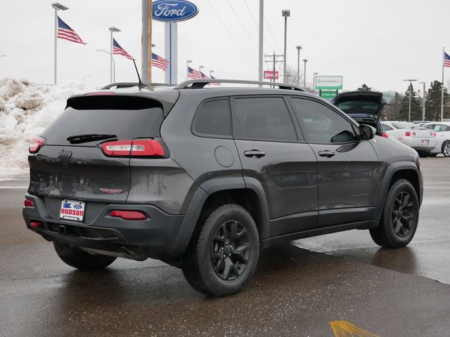 Thumbnail: 2017 Jeep Cherokee - 17
