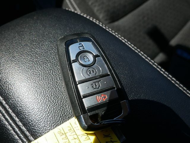 Thumbnail: 2025 Ford Escape - 32