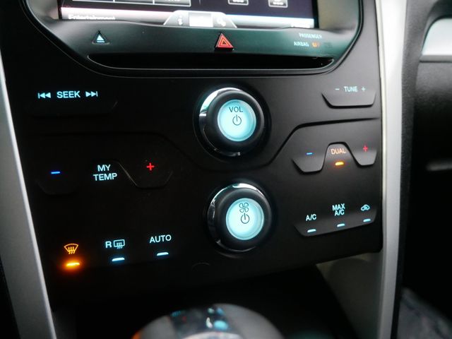 Thumbnail: 2015 Ford Explorer - 12