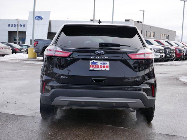 Thumbnail: 2023 Ford Edge - 17
