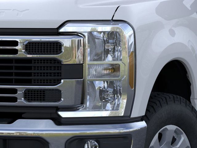 Thumbnail: 2025 Ford F-350 - 18