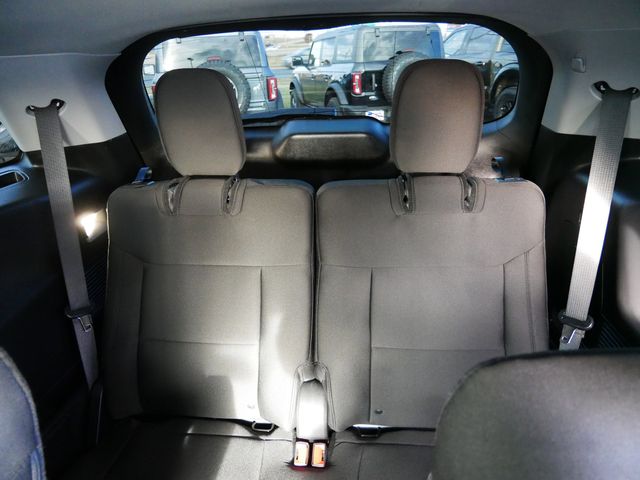 Thumbnail: 2022 Ford Explorer - 6