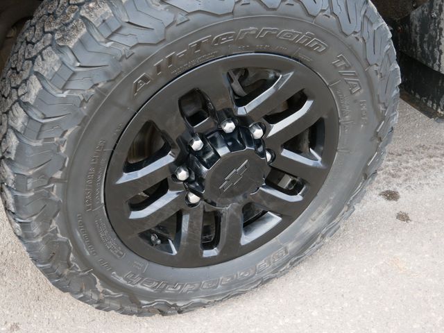 Thumbnail: 2017 Chevrolet Silverado 3500 - 24