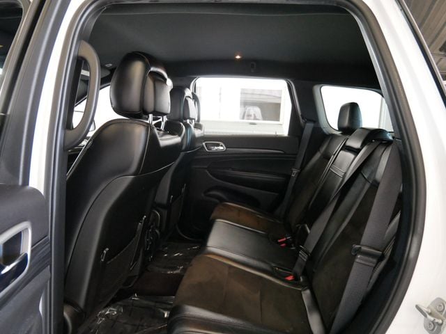 Thumbnail: 2019 Jeep Grand Cherokee - 11
