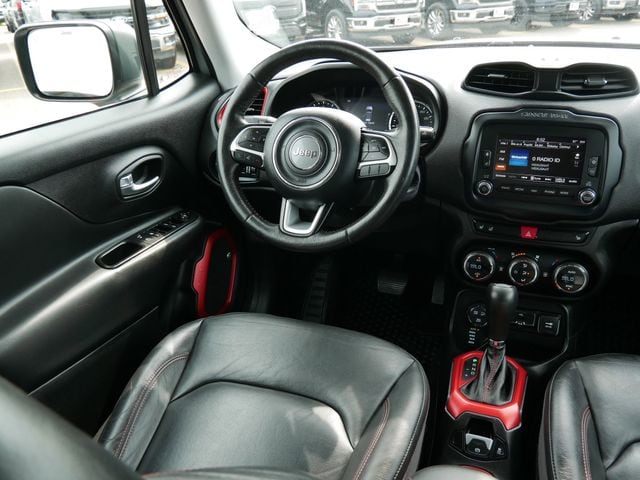 Thumbnail: 2016 Jeep Renegade - 6