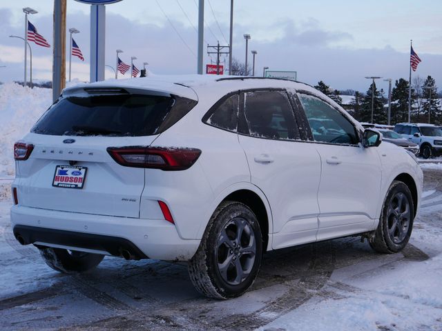 Thumbnail: 2023 Ford Escape - 17