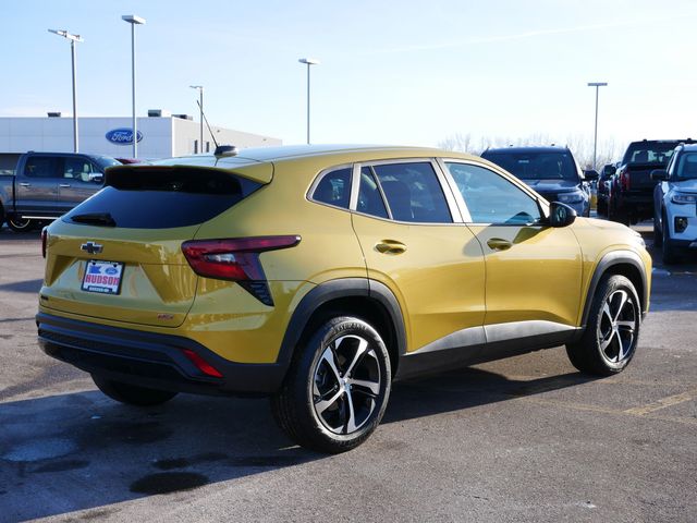 Thumbnail: 2024 Chevrolet Trax - 17