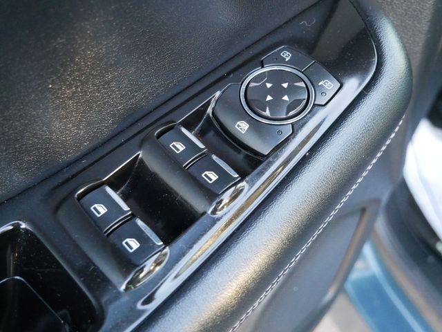 Thumbnail: 2016 Ford Edge - 26