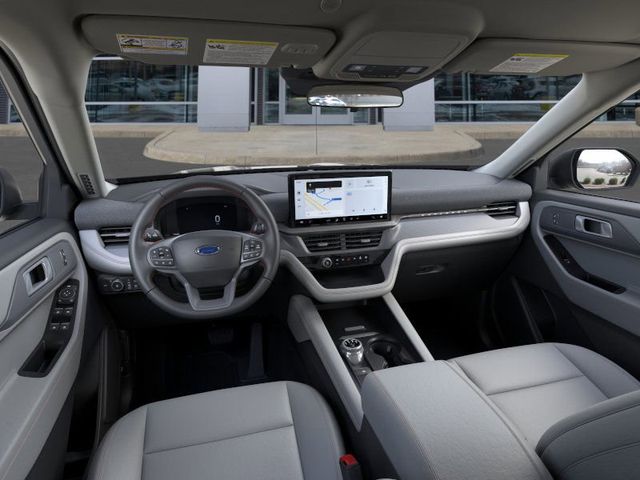 Thumbnail: 2025 Ford Explorer - 9