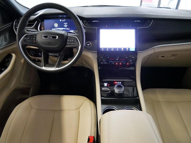 Thumbnail: 2025 Jeep Grand Cherokee - 13