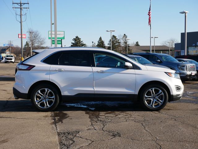 Thumbnail: 2016 Ford Edge - 18