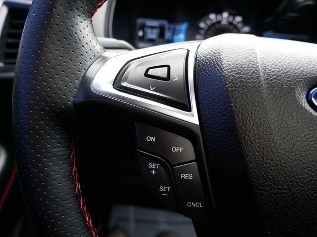 Thumbnail: 2023 Ford Edge - 24