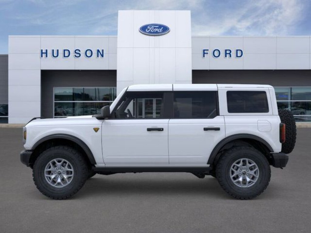 New 2025 Ford Bronco Badlands SUV