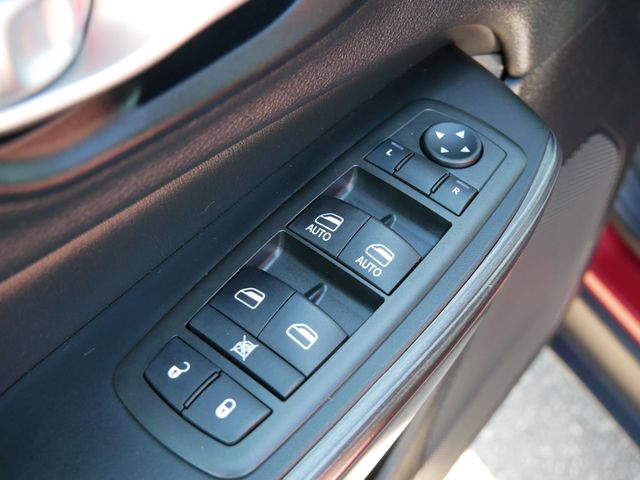 Thumbnail: 2014 Jeep Cherokee - 25