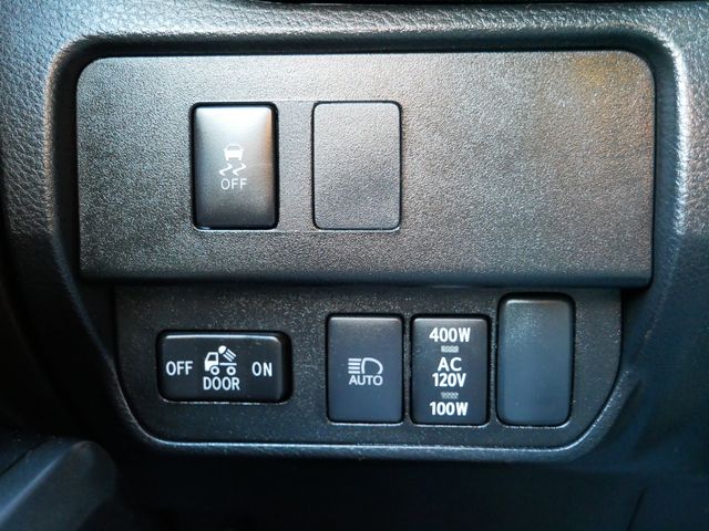 Thumbnail: 2022 Toyota Tacoma - 15