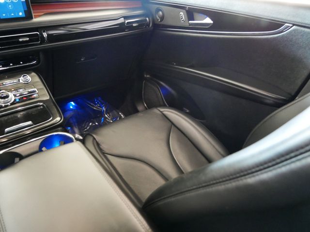 Thumbnail: 2023 Lincoln Corsair - 13