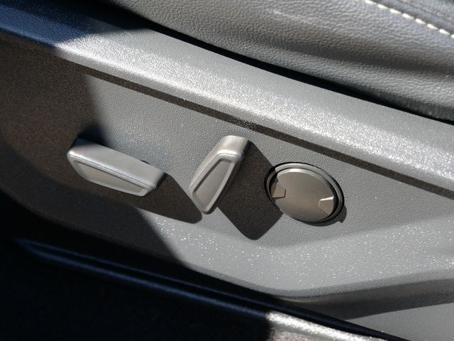 Thumbnail: 2023 Ford F-150 - 16