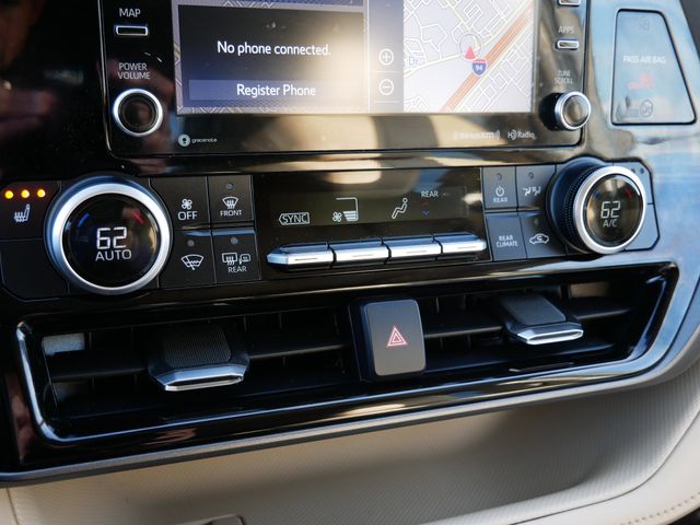 Thumbnail: 2021 Toyota Highlander - 11