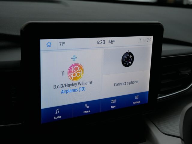 Thumbnail: 2022 Ford Explorer - 11