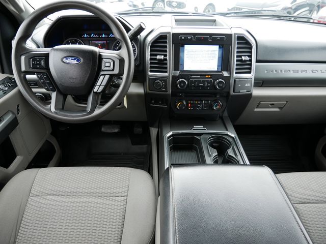 Thumbnail: 2017 Ford F-350 - 8