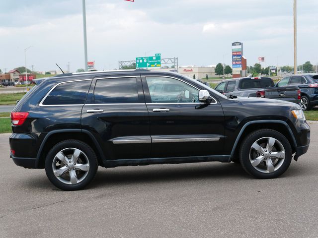 Thumbnail: 2011 Jeep Grand Cherokee - 19