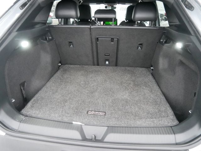 Thumbnail: 2021 Volkswagen ID.4 - 4