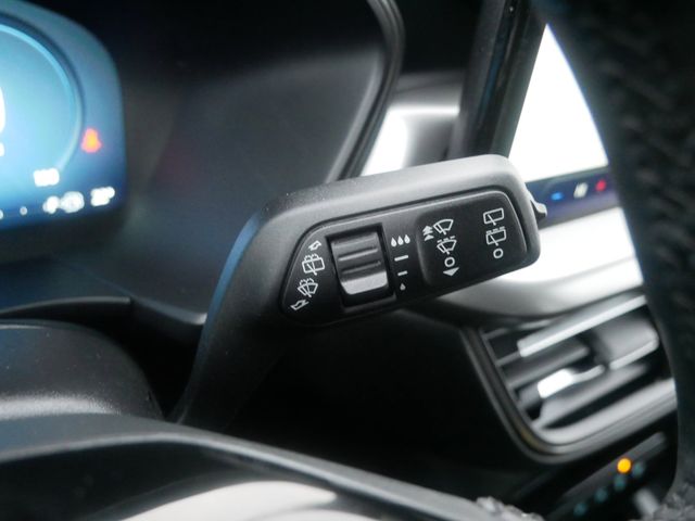 Thumbnail: 2023 Ford Escape - 32