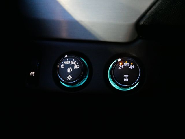 Thumbnail: 2019 GMC Yukon XL - 16