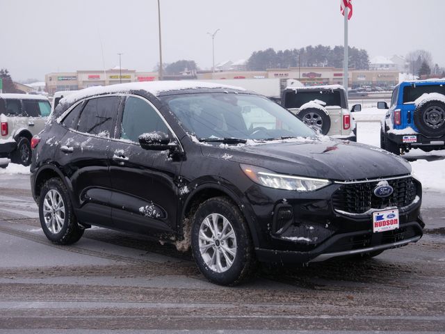 Thumbnail: 2023 Ford Escape - 22