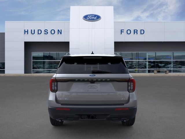Thumbnail: 2025 Ford Explorer - 5