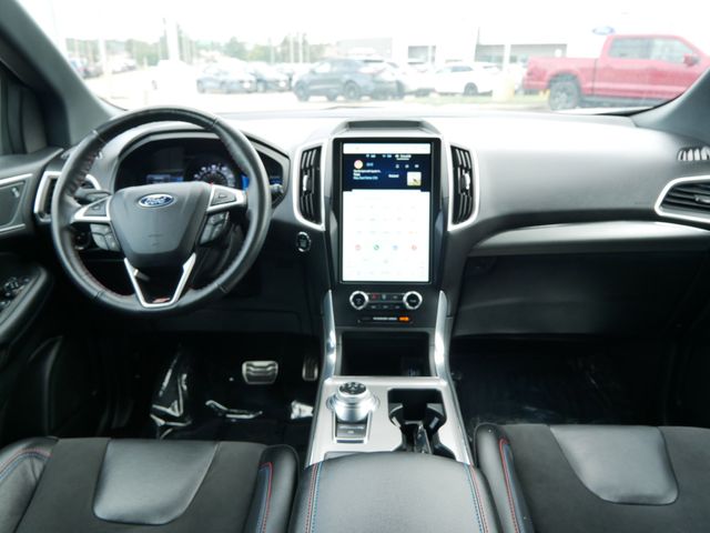 Thumbnail: 2024 Ford Edge - 8