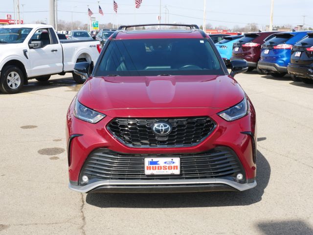 Thumbnail: 2022 Toyota Highlander - 23