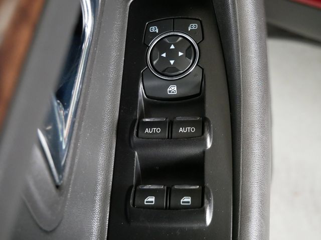 Thumbnail: 2019 Ford Taurus - 9