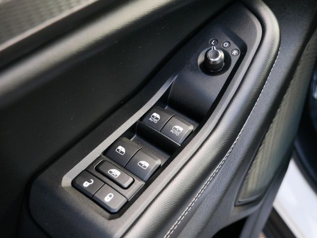 Thumbnail: 2023 Jeep Grand Cherokee L - 26