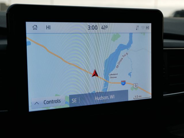 Thumbnail: 2022 Ford Explorer - 12