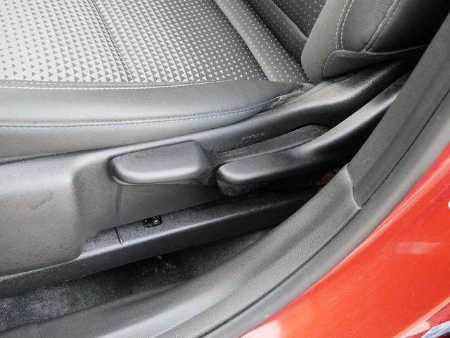 Thumbnail: 2024 Chevrolet Trax - 23