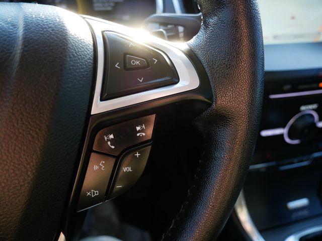 Thumbnail: 2016 Ford Edge - 29