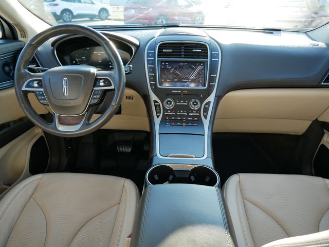 Thumbnail: 2020 Lincoln Nautilus - 7