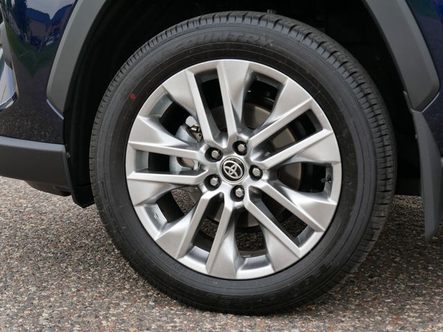 Thumbnail: 2024 Toyota RAV4 - 20