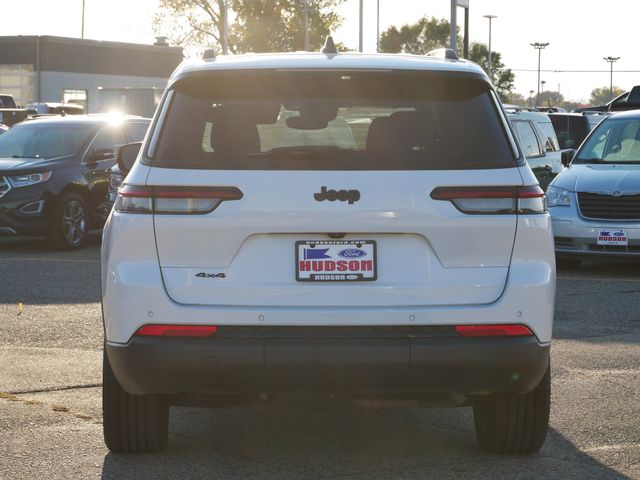 Thumbnail: 2023 Jeep Grand Cherokee L - 18