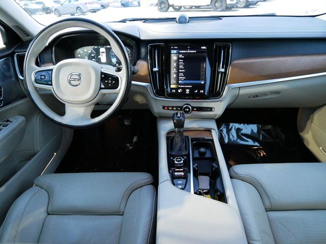 Thumbnail: 2017 Volvo S90 - 8